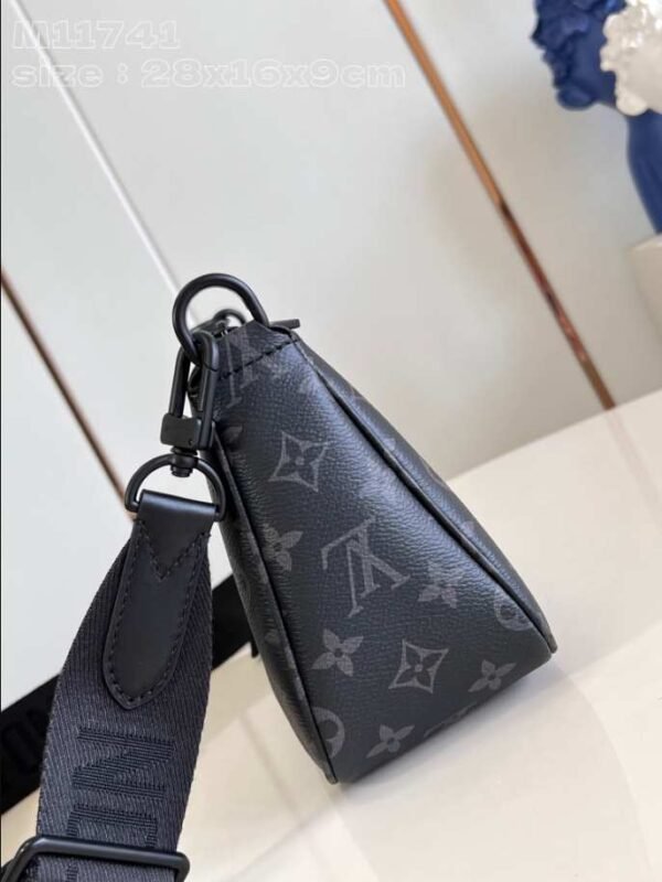 Louis Vuitton Montsouris Wearable Black Wallet  - LW135 - Image 5