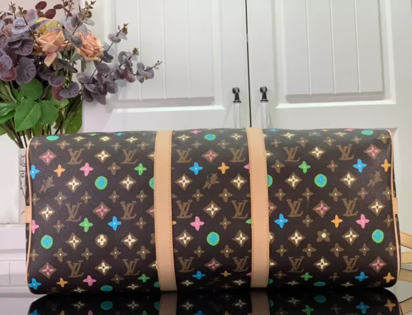 LV Keepall Bandoulière 50 Bag in Chocolate Monogram Craggy Coated Canvas - LW176 - Image 5