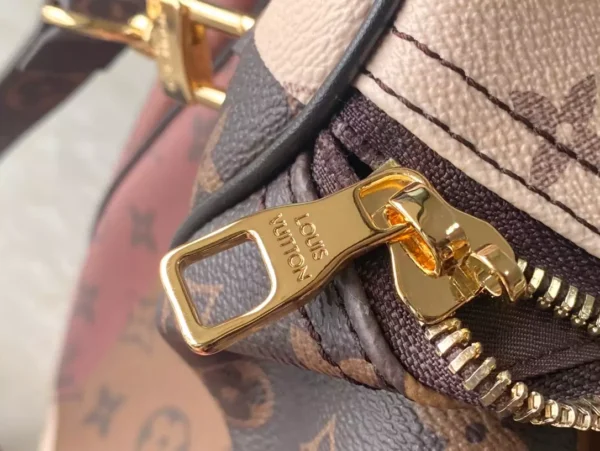 LV Keepall Bandoulière 55 in Brown - LW183 - Image 4