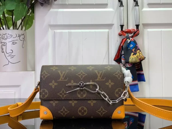 Louis Vuitton Steamer Wearable Wallet Yellow Safran Monogram Macassar - LW146 - Image 2