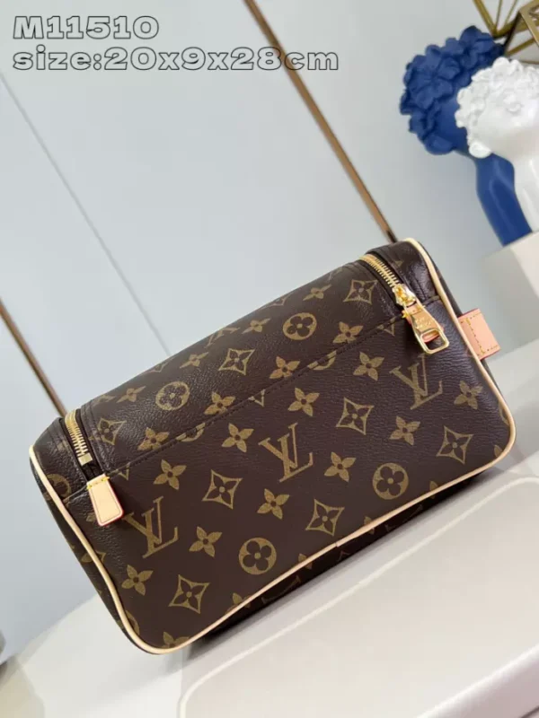 Louis Vuitton Toiletry Bag Brown Monogram Eclipse Canvas - LW150 - Image 3