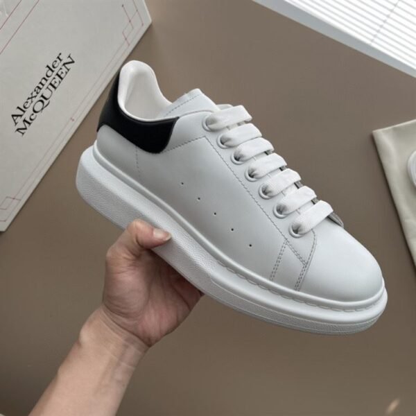 ALEXANDER MCQUEEN OVERSIZED LEATHER SNEAKERS – ALD017 - Image 5