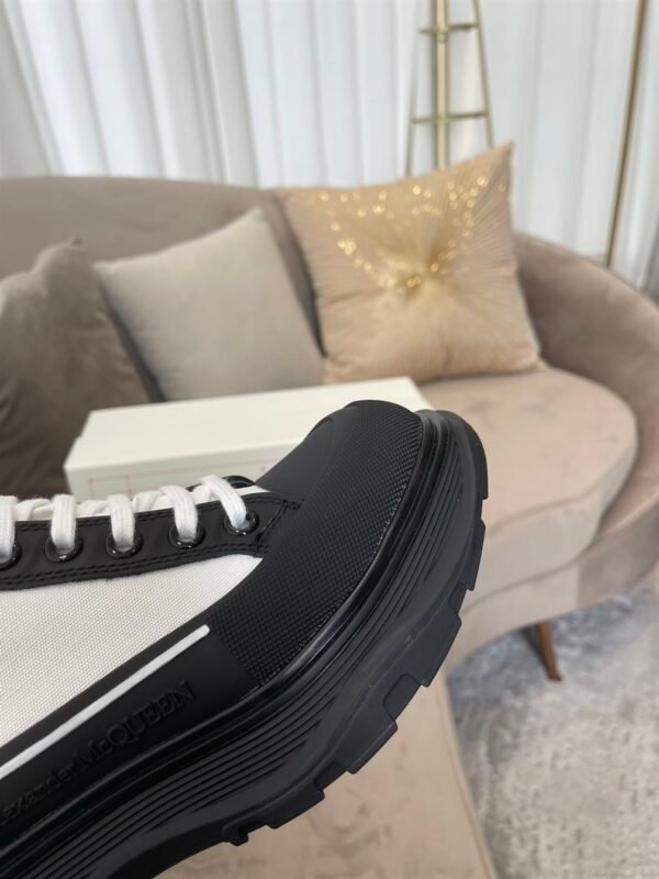 ALEXANDER MCQUEEN TREAD SLICK HIGH-TOP SNEAKERS – ALD035 - Image 7