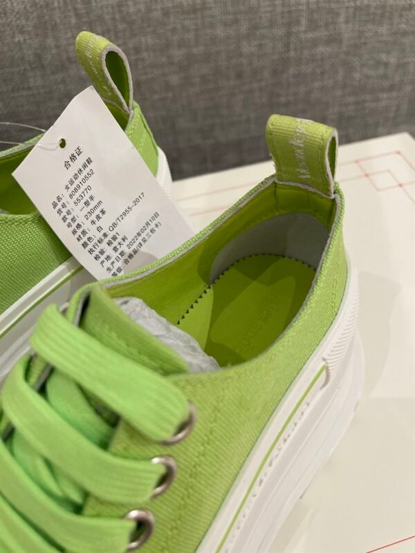 ALEXANDER MCQUEEN TREAD SLICK LOW-TOP SNEAKERS – ALD030 - Image 8