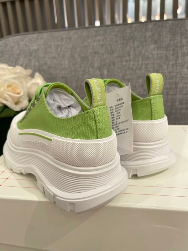 ALEXANDER MCQUEEN TREAD SLICK LOW-TOP SNEAKERS – ALD030 - Image 9