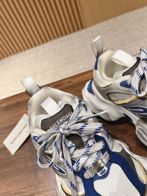 BALENCIAGA CARGO SNEAKER WHITE BLUE – BLA095 - Image 4