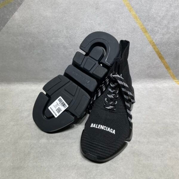 BALENCIAGA MEN'S SPEED 2.0 LACE-UP RECYCLED KNIT SNEAKER IN BLACK – BLA031 - Image 5