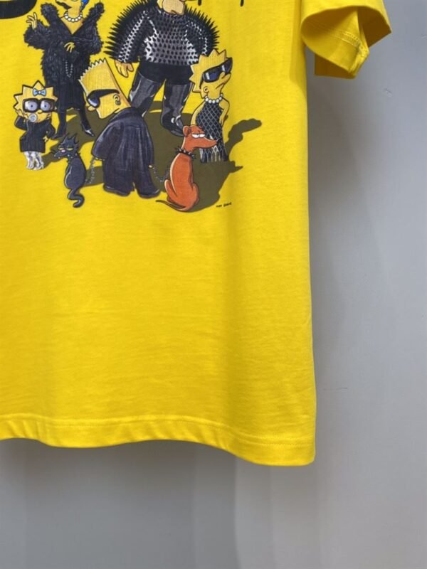 BALENCIAGA MEN'S THE SIMPSONS TM 20TH TELEVISION T-SHIRT OVERSIZED IN YELLOW – BAS007 - Image 4