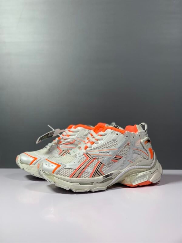 BALENCIAGA RUNNER SNEAKER IN FLUO ORANGE – BLA056 - Image 4