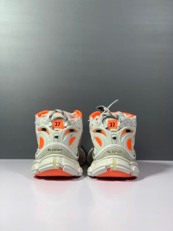 BALENCIAGA RUNNER SNEAKER IN FLUO ORANGE – BLA056 - Image 5