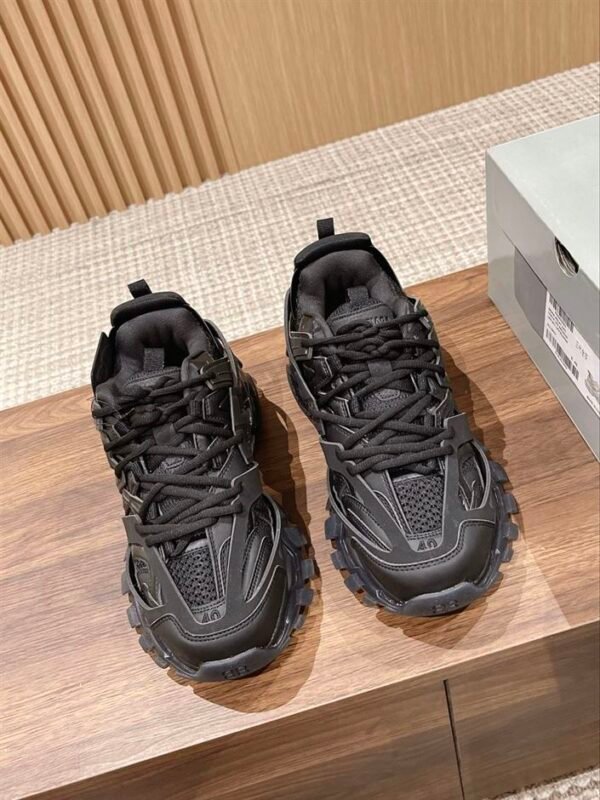BALENCIAGA TRACK TRAINERS BLACK – BLA070 - Image 3