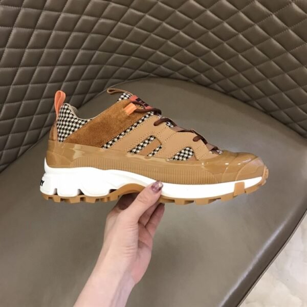 BURBERRY ARTHUR SNEAKERS IN BROWN- BBR005 - Image 4