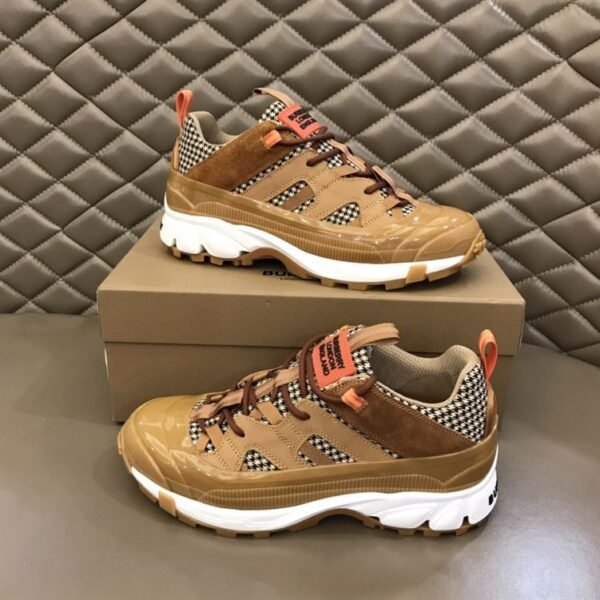 BURBERRY ARTHUR SNEAKERS IN BROWN- BBR005 - Image 2