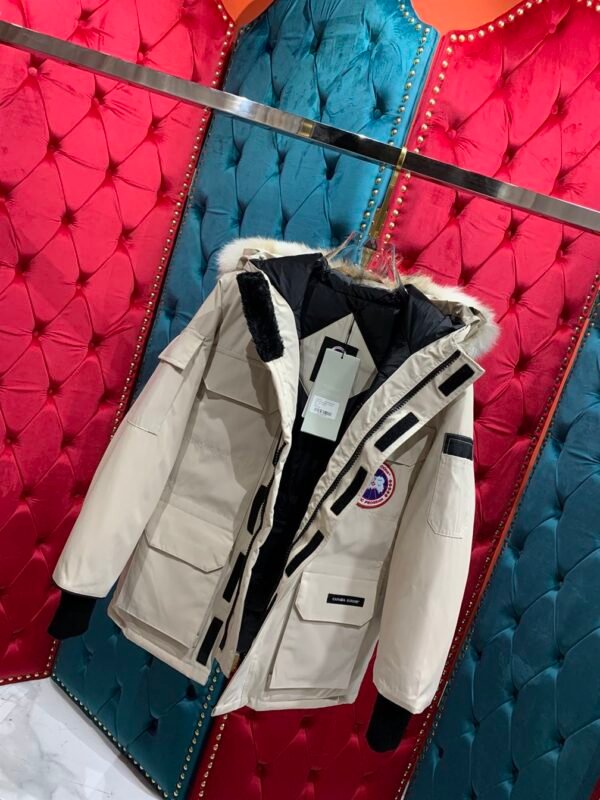 CANADA GOOSE EXPEDITION PARKA FUSION FIT HERITAGE – CN07 - Image 5