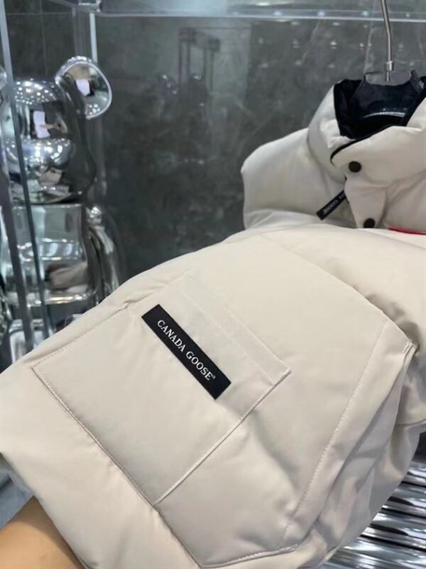 CANADA GOOSE FREESTYLE QUILTED ARTIC-TECH GILET – CN10 - Image 7