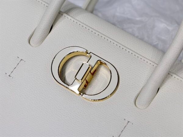 DIOR ST-HONORE TOTE BAG WHITE - DOB084 - Image 8