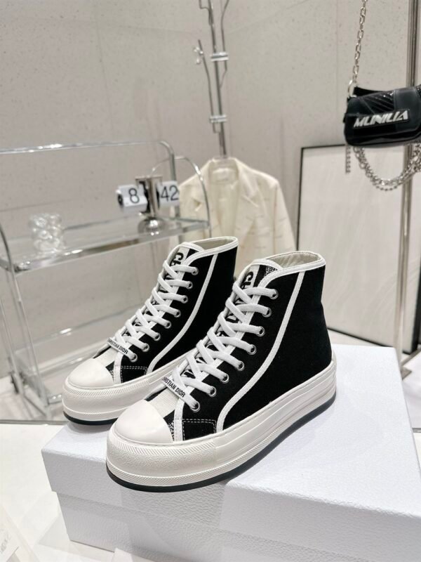 DIOR WALK'N'DIOR HIGH-TOP PLATFORM SNEAKER – DO117 - Image 2