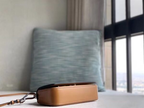 FENDI FIRST SIGHT BROWN LEATHER MINI BAG - F033 - Image 4