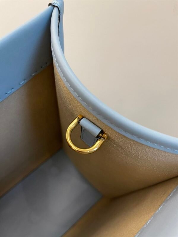 FENDI SUNSHINE MEDIUM LIGHT BLUE LEATHER SHOPPER - F021 - Image 6