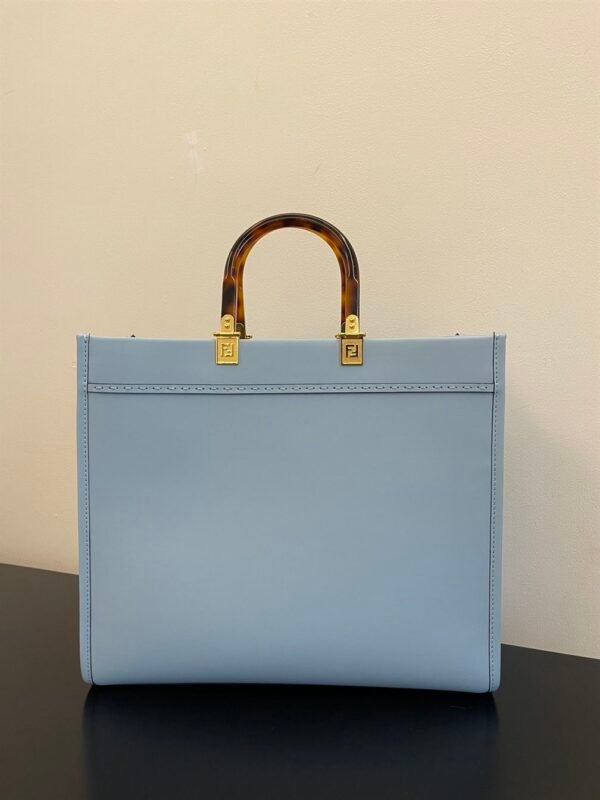 FENDI SUNSHINE MEDIUM LIGHT BLUE LEATHER SHOPPER - F021 - Image 2