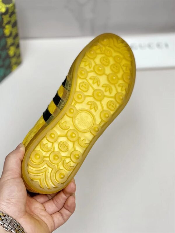 GUCCI ADIDAS GAZELLE 'YELLOW VELVET GREEN' – GCC121 - Image 7