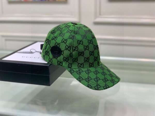GUCCI GG CANVAS BASEBALL HAT - GH127