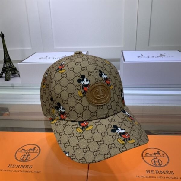 GUCCI GG CANVAS BASEBALL HAT - GH152