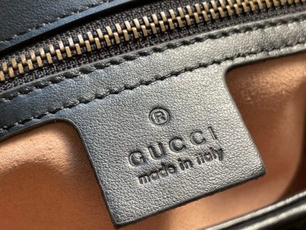GUCCI GG MARMONT SMALL SHOULDER BAG IN BLACK LEATHER - GB58 - Image 7
