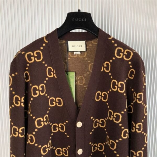 GUCCI GG SUPREME INTARSIA CARDIGAN – GCK032 - Image 4