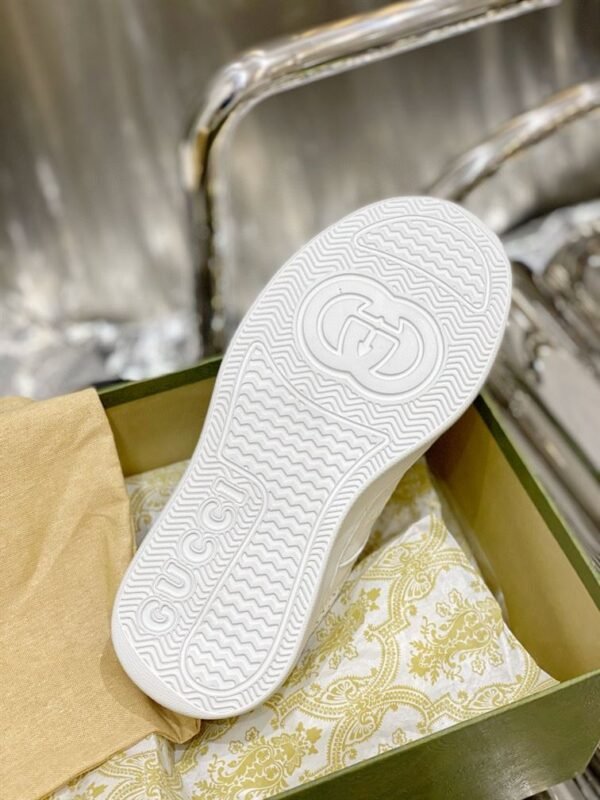 GUCCI MEN'S GG EMBOSSED SNEAKER WHITE LEATHER – GCC005 - Image 10