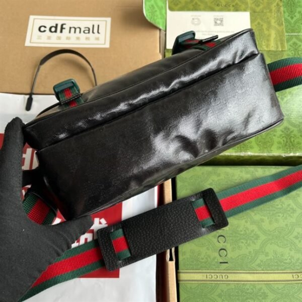 GUCCI MONOGRAMMED BUCKLE DETAILED SHOULDER BAG - BG054 - Image 4