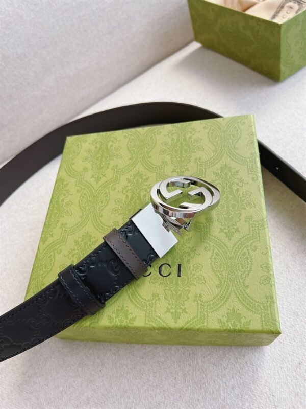 GUCCI REVERSIBLE GUCCI SIGNATURE BELT – GB025 - Image 9
