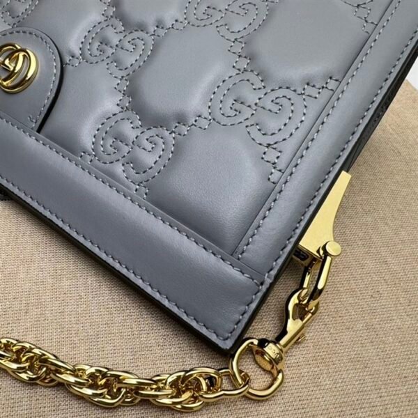 GUCCI SMALL GG QUILTED LEATHER BAG IN PALE GRAY - GB28 - Image 9