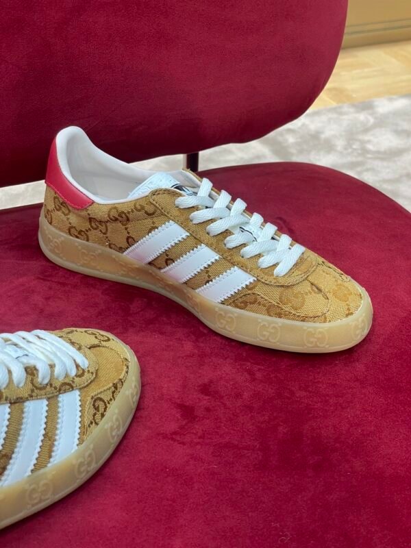 GUCCI X ADIDAS MENS GAZELLE SNEAKER – GCC025 - Image 8