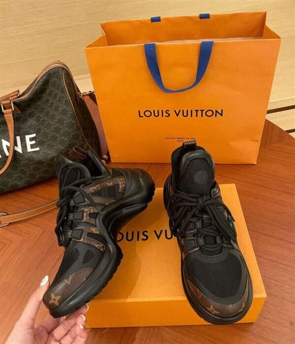 LOUIS VUITTON ARCHLIGHT TRAINERS – LVS098 - Image 3