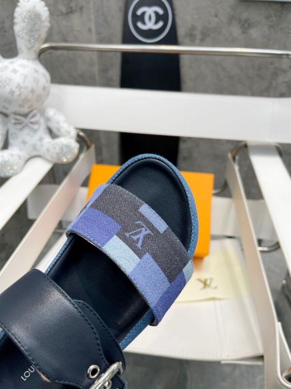 LOUIS VUITTON BOM DIA FLAT MULE – LVSD038 - Image 3