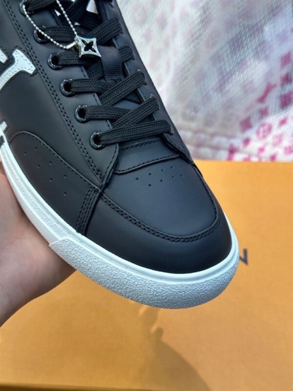 LOUIS VUITTON CHARLIE SNEAKER – LVS157 - Image 6