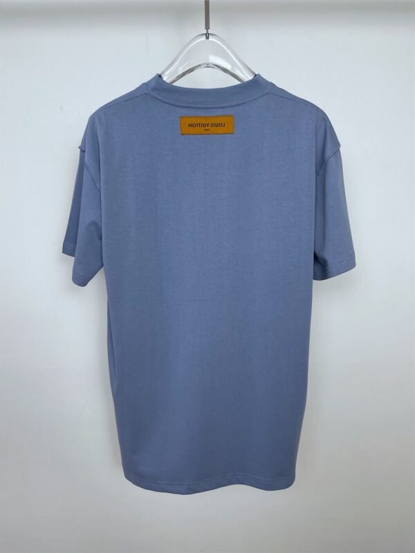 LOUIS VUITTON EMBOSSED LV T-SHIRT – LVTS073 - Image 3
