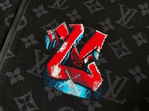 LOUIS VUITTON GRAFFITI ZIPPED BLOUSON – LVC033 - Image 4