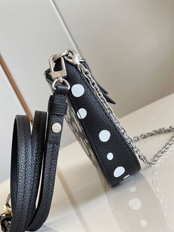 LOUIS VUITTON LV X YK EASY POUCH ON STRAP MONOGRAM EMPREINTE - LW074 - Image 3