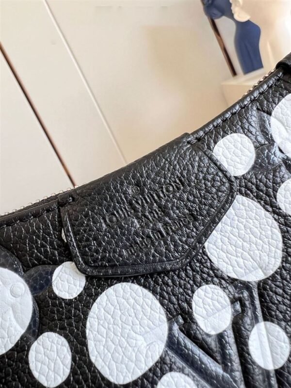 LOUIS VUITTON LV X YK EASY POUCH ON STRAP MONOGRAM EMPREINTE - LW074 - Image 7