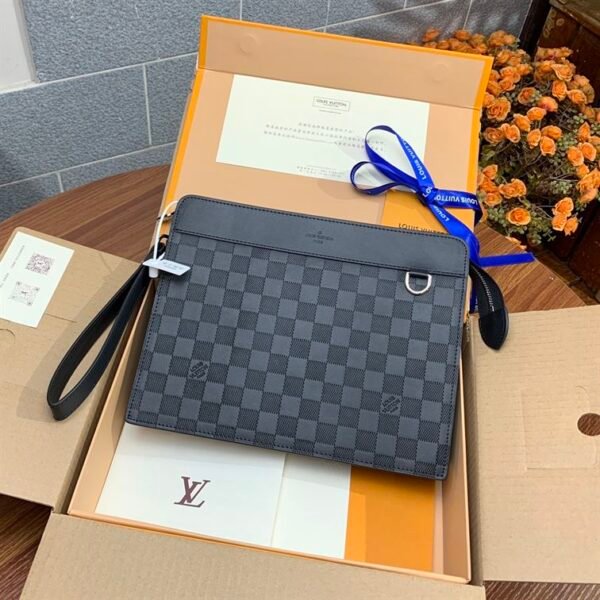 LOUIS VUITTON POCHETTE VOYAGE WALLET - WLV041 - Image 3