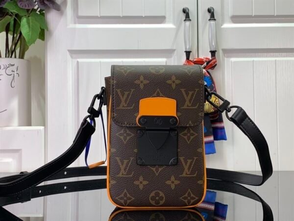 LOUIS VUITTON S LOCK VERTICAL WEARABLE WALLET - LVB057 - Image 2