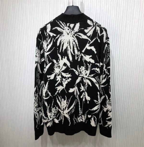 LOUIS VUITTON THISTLE JACQUARD CARDIGAN – LVH049 - Image 3