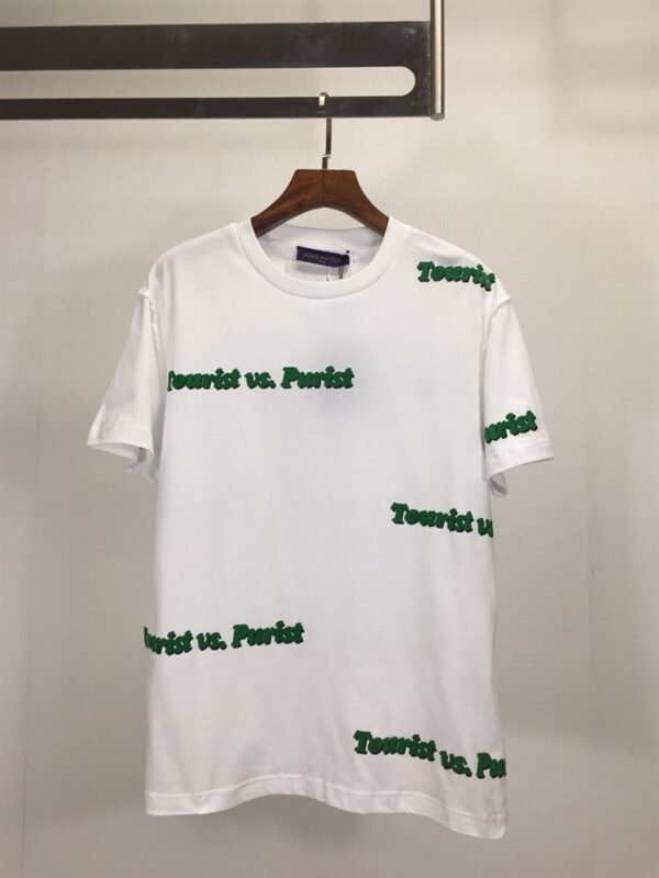 LOUIS VUITTON TOURIST AND PURIST PRINTED TEE IN WHITE – LVTS022 - Image 2