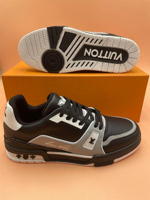 LOUIS VUITTON TRAINER SNEAKER BLACK – LVS126 - Image 4
