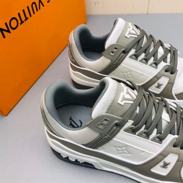 LOUIS VUITTON TRAINER SNEAKER – LVS123 - Image 4