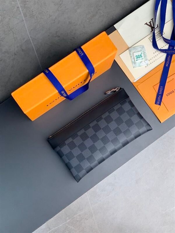 LOUIS VUITTON WALLET - WLV015