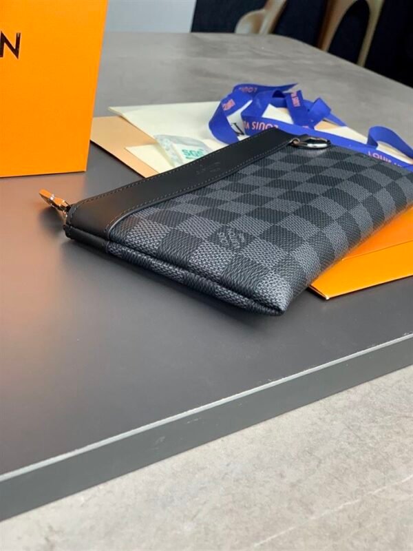 LOUIS VUITTON WALLET - WLV015 - Image 3