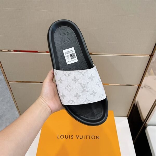LOUIS VUITTON WATERFRONT MULE – LVSD026 - Image 5